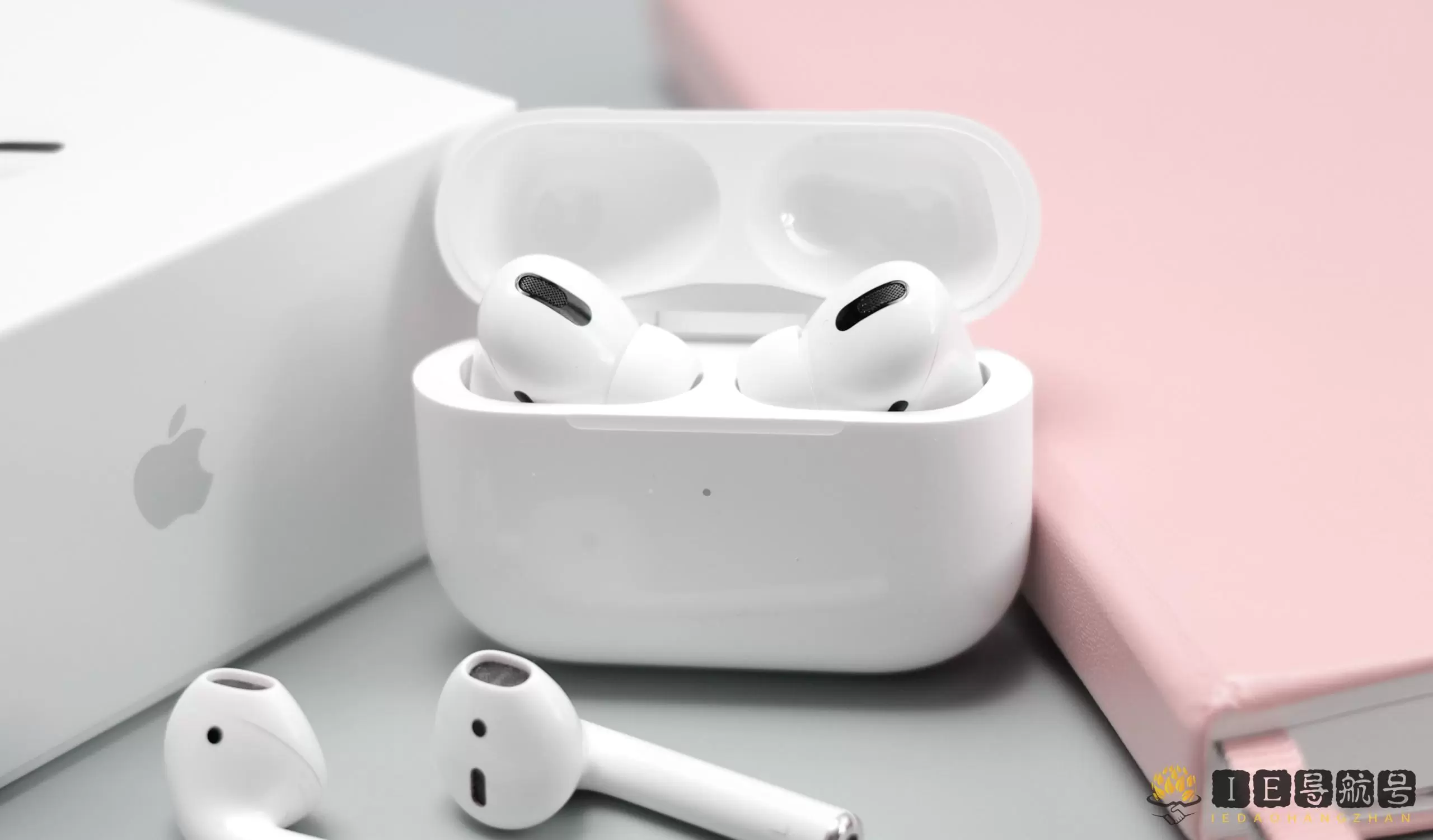 AirPods 苹果耳机