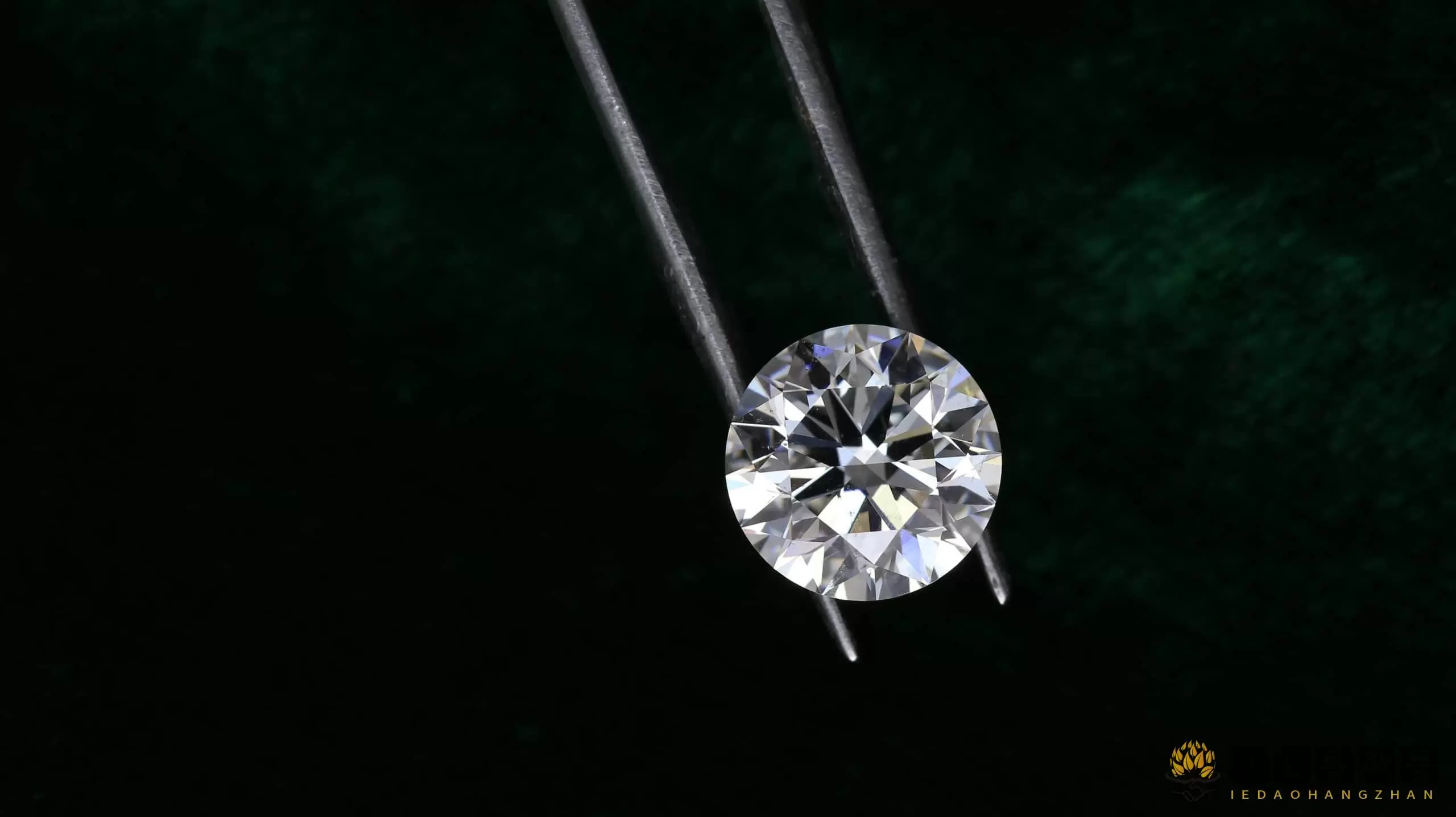 克拉 carat