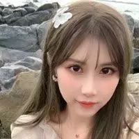 杨玲玲呀