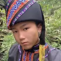 阿保《酒神》