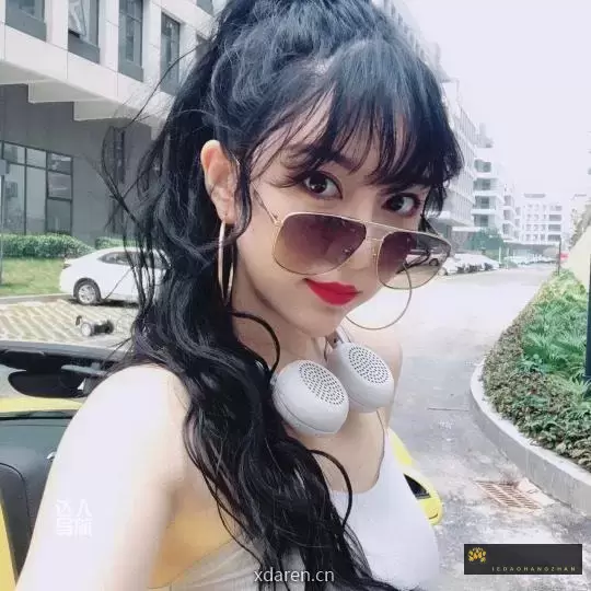 冷艳艳