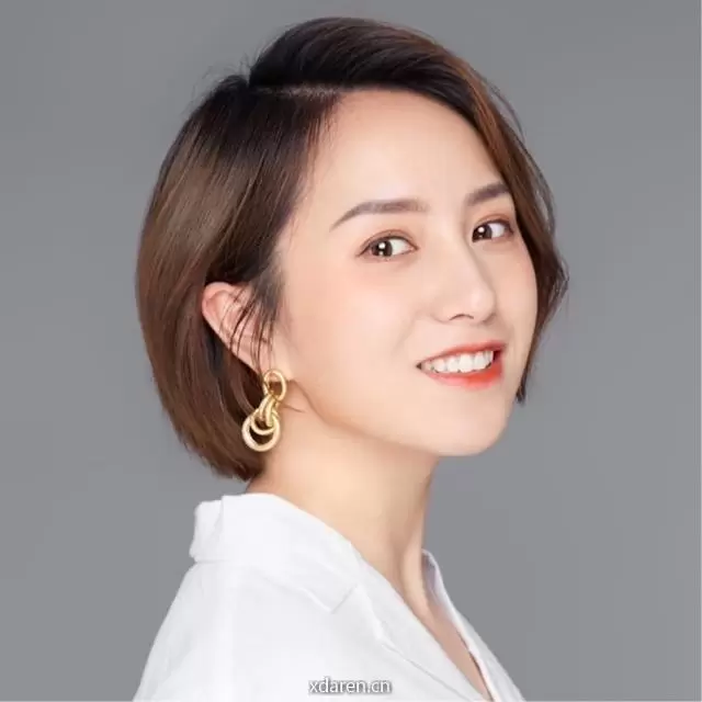 收音机小姐