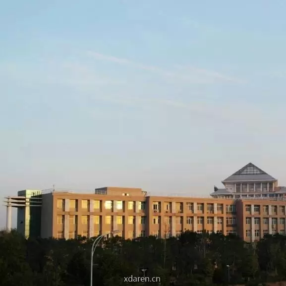 武汉科技大学外国语学院