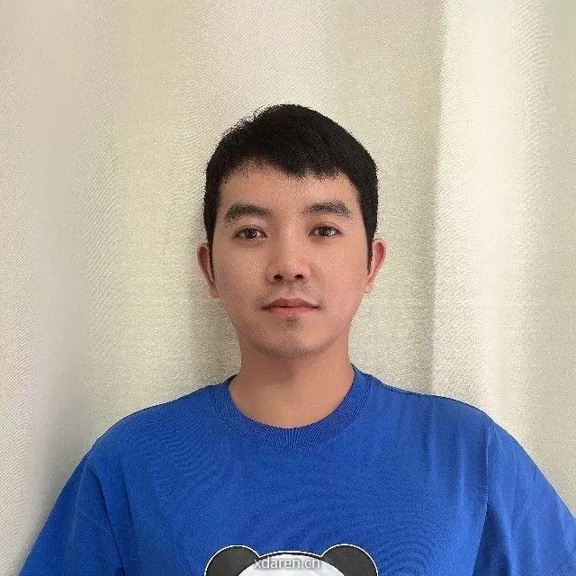 大王在读书