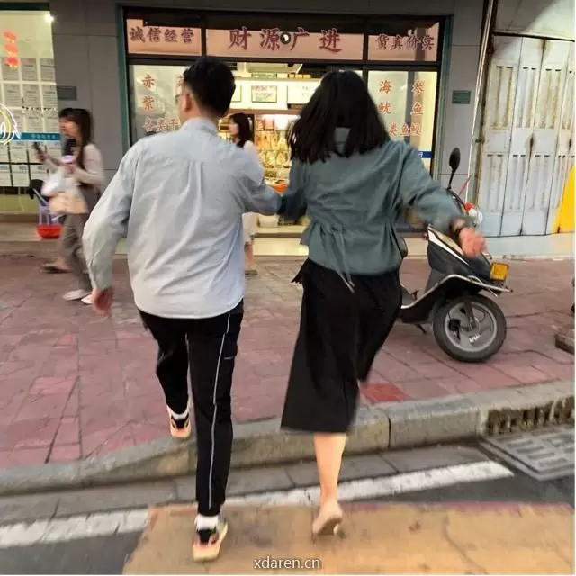 大何日拱一卒