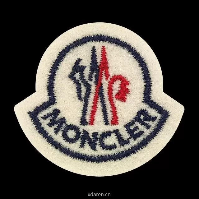 Moncler盟可睐